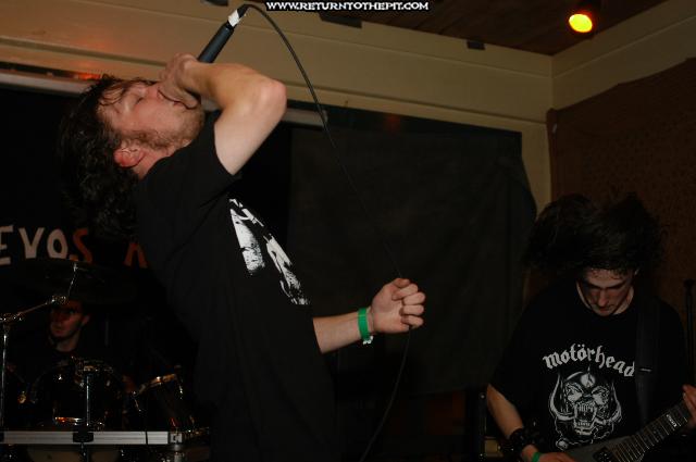 [abhorred on May 28, 2004 at Evo's Art Space (Lowell, Ma)]