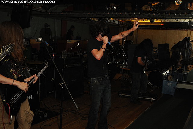 [absence of the sun on Jul 1, 2008 at Rocko's (Manchester, NH)]