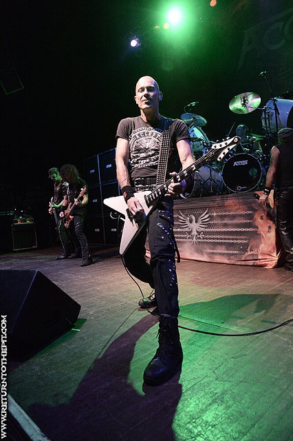 [accept on Sep 8, 2012 at the Palladium (Worcester, MA)]