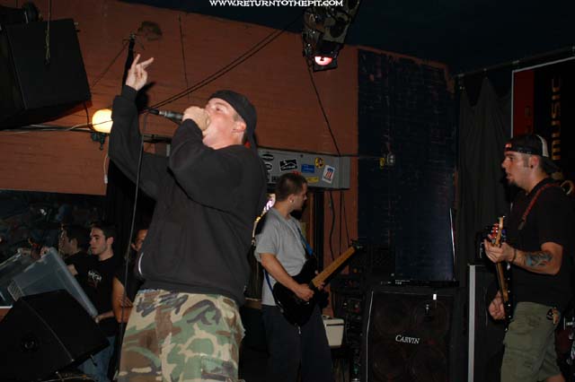 [anaophales on Jul 20, 2003 at Fat Cat's (Springfield, Ma)]