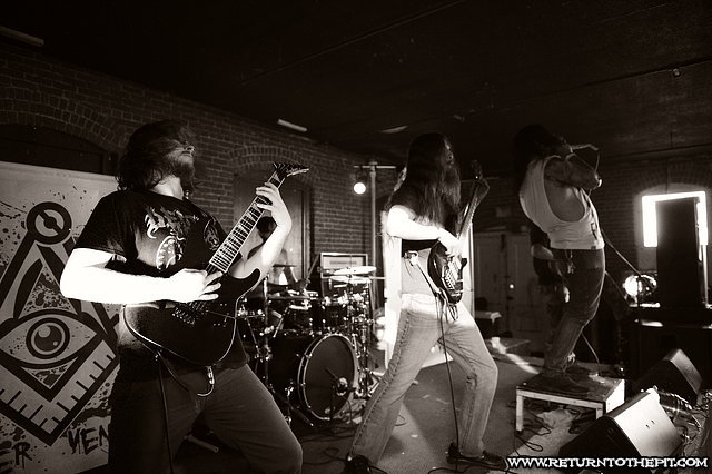 [another vendetta on Mar 22, 2015 at Waterfront Tavern (Holyoke, MA)]
