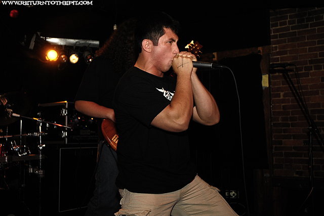 [archaeon on Jul 2, 2008 at Dover Brick House (Dover, NH)]