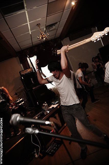 [arms over broadway on Jul 31, 2009 at Elks Lodge (Natick, MA)]
