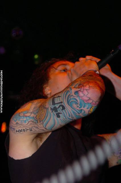 [as i lay dying on Apr 22, 2005 at the Palladium - main stage (Worcester, Ma)]