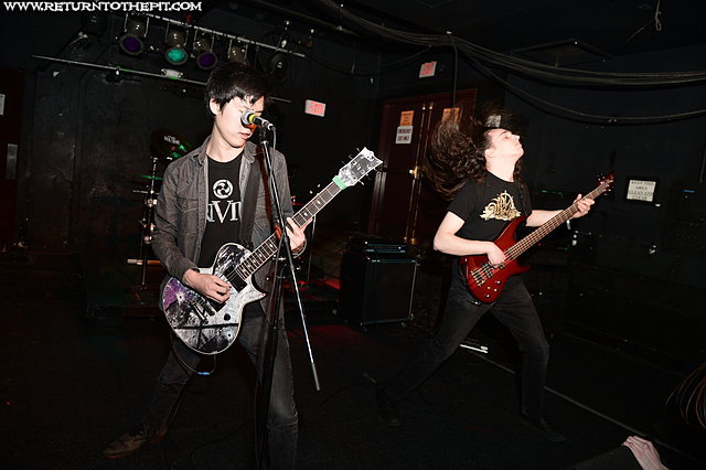 [aversed on Apr 27, 2013 at the Palladium - Secondstage (Worcester, MA)]