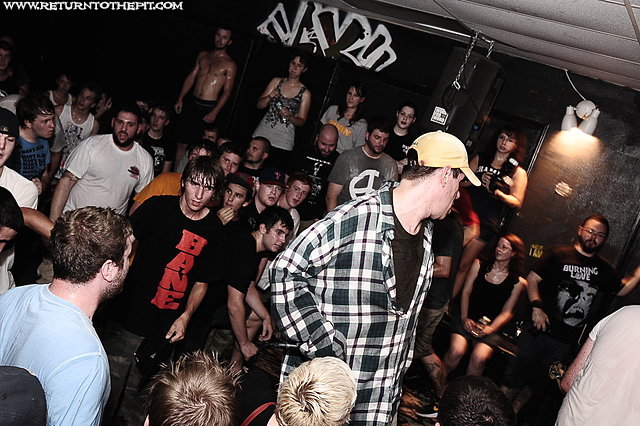 [bane on Aug 12, 2010 at Anchors Up (Haverhill, MA)]