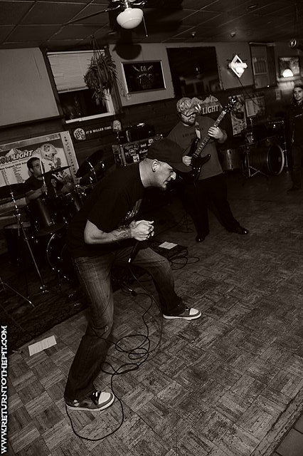 [betrayed by prophecy on Oct 23, 2010 at Marshalls Pub (South Dartmouth, MA)]