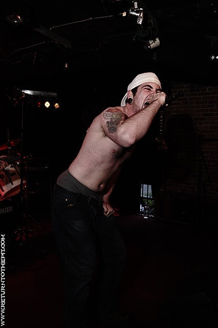 [black mass on May 31, 2009 at Dover Brick House (Dover, NH)]