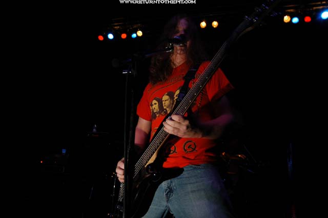 [blistered earth on Sep 28, 2003 at The Palladium (Worcester, MA)]