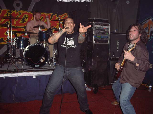 [blood has been shed on Feb 16, 2003 at Fat Cat's (Springfield, Ma)]