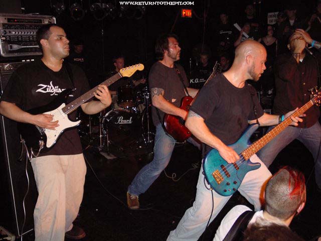 [blood has been shed on Apr 6, 2002 at The Palladium (Worcester, MA)]