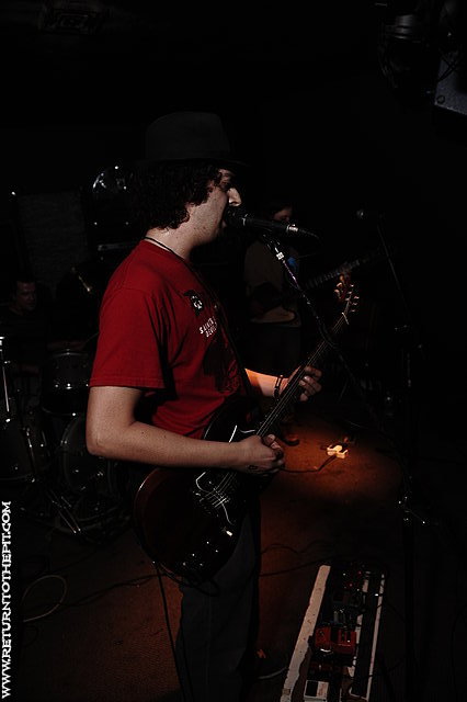 [blue aside on May 8, 2010 at O'Briens Pub (Allston, MA)]