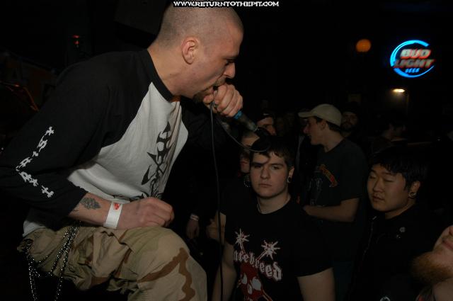 [burial on Mar 14, 2004 at Fat Cat's (Springfield, MA)]