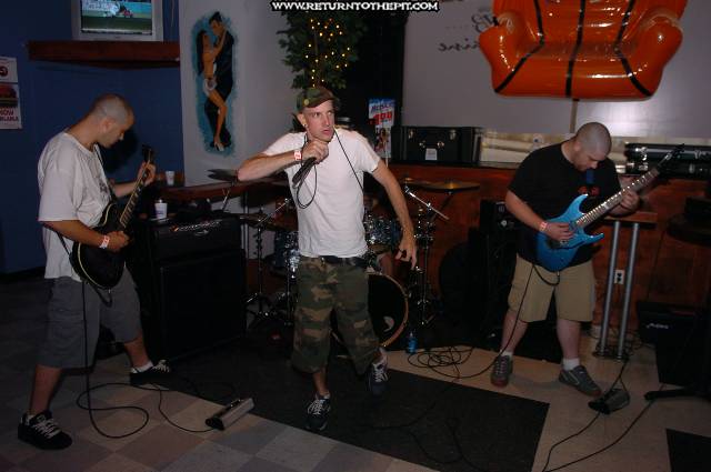 [burn my remains on Jun 29, 2005 at Club Octaine (Worcester, Ma)]