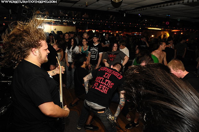 [carnifex on Jun 3, 2008 at Rocko's (Manchester, NH)]