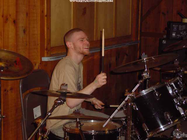 [chagrin on Dec 6, 2002 at Knights of Columbus (Lawrence, Ma)]