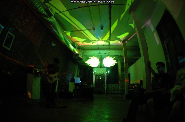 [chill room on May 14, 2005 at Evo's Art Space - chill room (Lowell, Ma)]