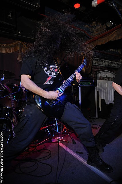[coffin birth on Aug 21, 2008 at Ralph's Diner (Worcester, Ma)]