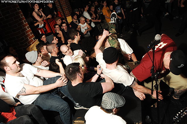 [colin of arabia on Dec 27, 2008 at Anchors Up (Haverhill, MA)]
