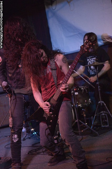 [crypter on Mar 26, 2016 at Ralph's (Worcester, MA)]