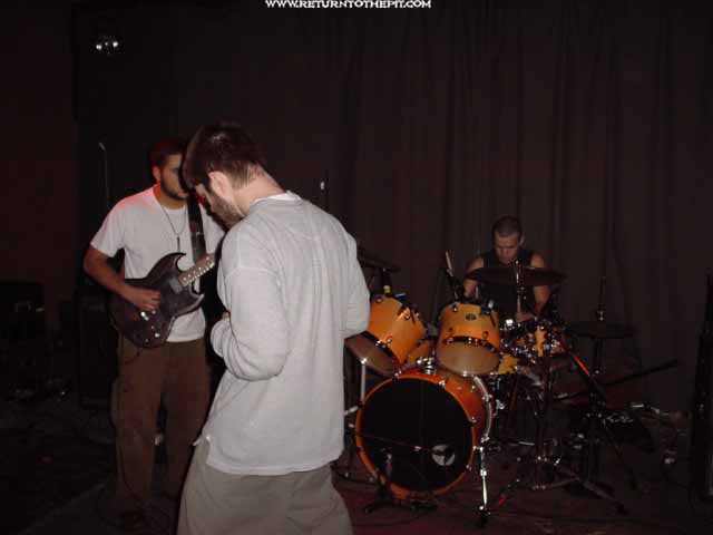 [daedalus on Dec 15, 2002 at Fat Cat's (Springfield, MA)]