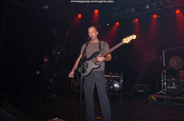[dbc on Dec 10, 2005 at le Spectrum (Montreal, QC)]