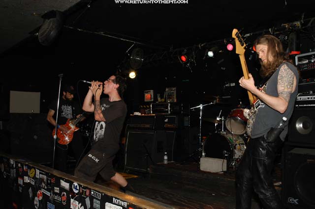 [dead by dawn on May 31, 2003 at El n Gee (New London, CT)]