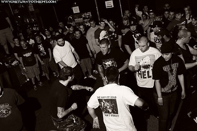 [death before dishonor on Apr 23, 2010 at the Palladium - Secondstage (Worcester, MA)]