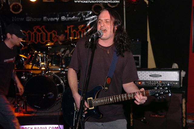 [demiurge on Feb 15, 2006 at the Spyder Room (Manchester, NH)]