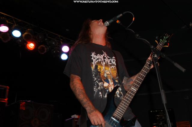 [desolution on Sep 22, 2004 at the Webster Theater (Hartford, CT)]