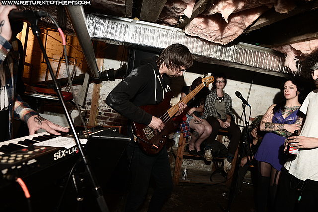[die young nh on Jun 17, 2012 at Houze Of Moms (Portsmouth, NH)]