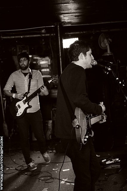 [dreamtigers on Dec 30, 2011 at Middle East (Cambridge, MA)]