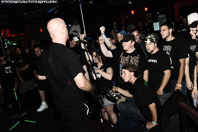 [dying fetus on Aug 10, 2008 at Club Hell (Providence, RI)]