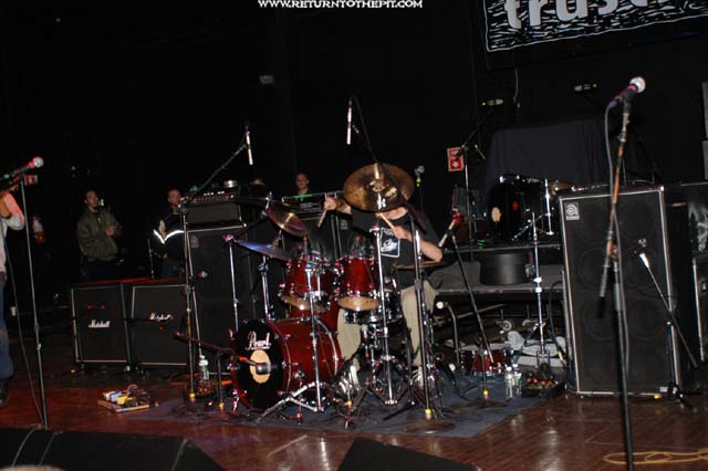 [dysrhythmia on May 17, 2003 at The Palladium - first stage (Worcester, MA)]
