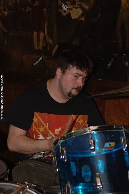 [easter bloodhounds on Jan 17, 2006 at O'Briens Pub (Allston, Ma)]