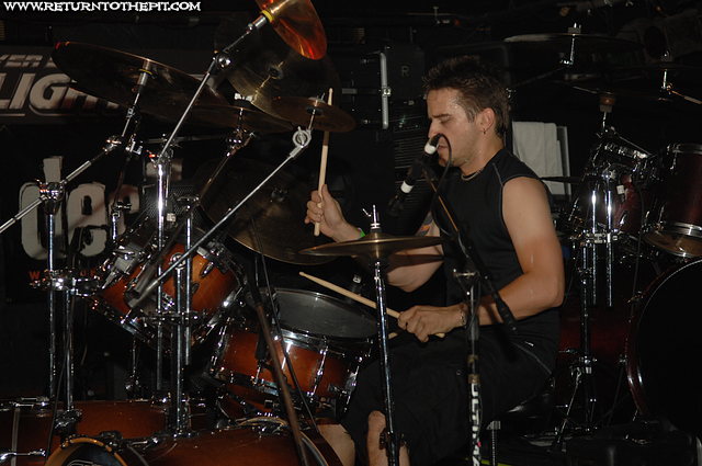 [echoes of eternity on Sep 14, 2007 at Mark's Showplace (Bedford, NH)]