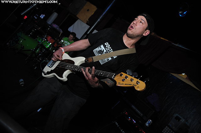 [eddie and the louvers on May 10, 2008 at Club Hell (Providence, RI)]