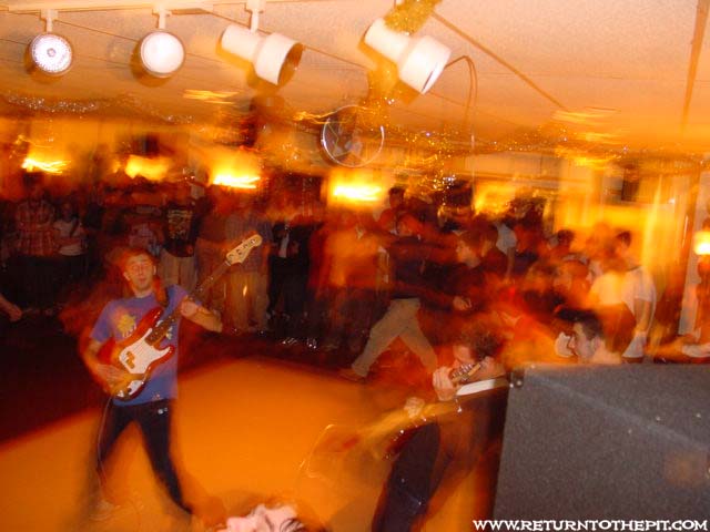 [the:enclitic on Dec 22, 2001 at Moose Lodge (Concord, NH)]