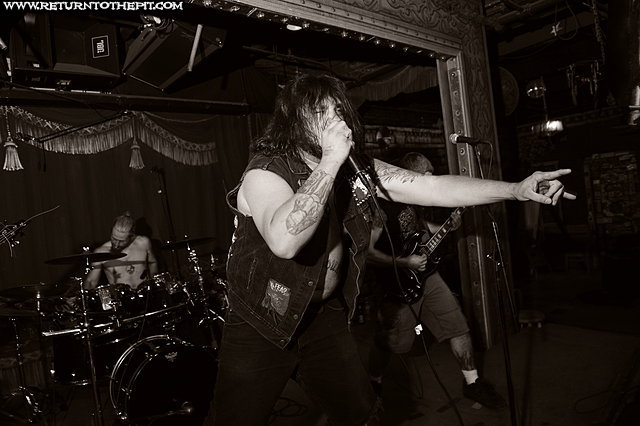 [endless decay on Jun 21, 2012 at Ralph's (Worcester, MA)]