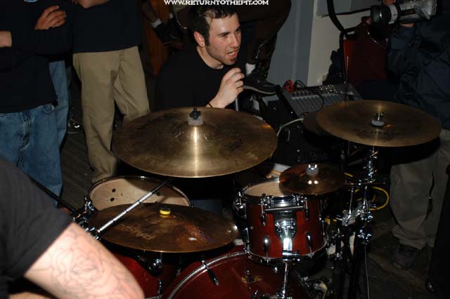 [eyes like autumn on May 23, 2003 at Elk's Lodge (York, Me)]
