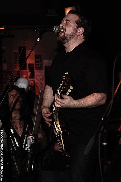 [face to face of fire on Oct 28, 2010 at Great Scott's (Allston, MA)]
