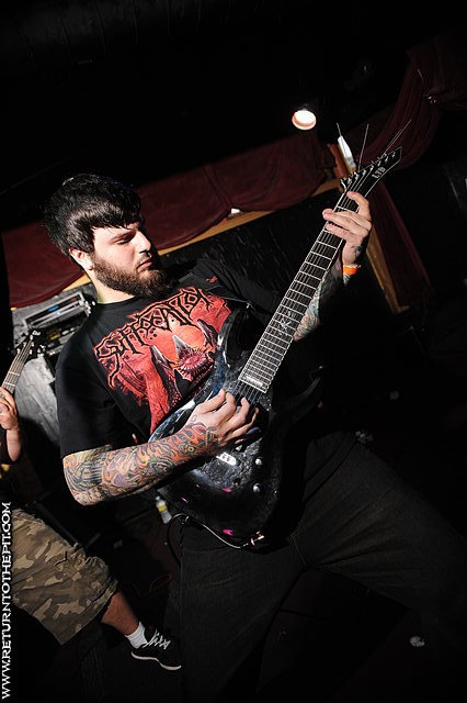 [fit for an autopsy on Aug 30, 2009 at Club Hell (Providence, RI)]