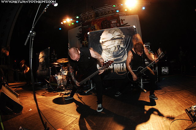 [for the fallen dreams on Aug 15, 2009 at the Palladium - Mainstage (Worcester, MA)]