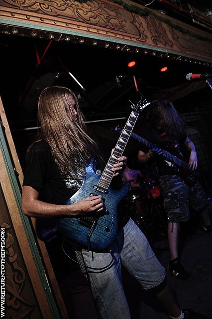 [formless on Sep 2, 2010 at Ralph's (Worcester, MA)]