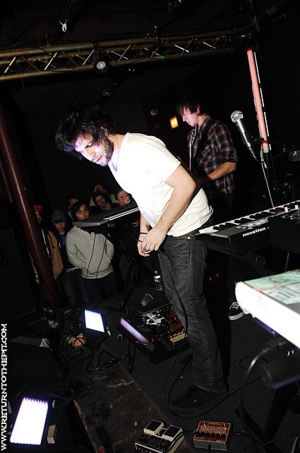 [genghis tron on Feb 24, 2008 at Great Scott's (Allston, MA)]