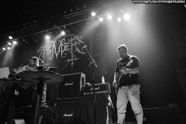 [gnaw their tongues on May 23, 2015 at Rams Head Live (Baltimore, MD)]