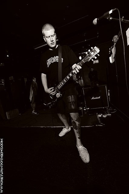 [grave maker on Apr 23, 2010 at the Palladium - Secondstage (Worcester, MA)]