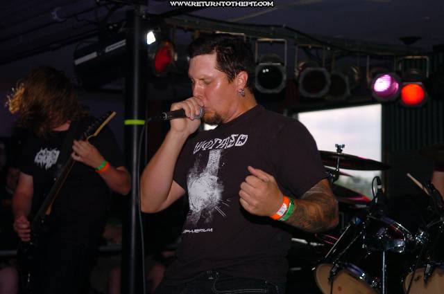 [guttural secrete on May 28, 2005 at the House of Rock (White Marsh, MD)]