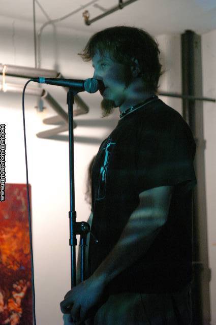 [heretics fork on May 14, 2005 at Evo's Art Space - upstairs (Lowell, Ma)]