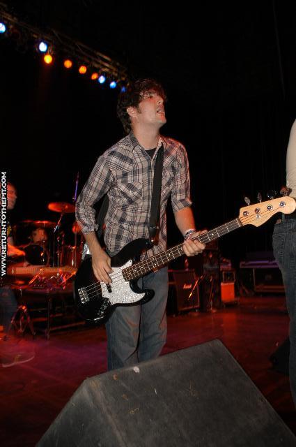 [hidden in plain view on Sep 17, 2004 at the Palladium - First Stage (Worcester, Ma)]